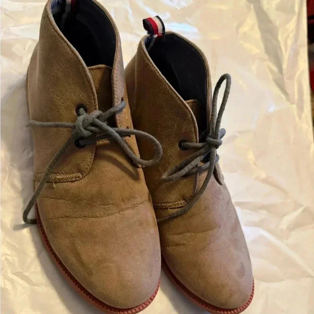 Tommy Hilfiger Boots Youth 5 boys  Anthony Oliver Two Eye Chukka Brown Fabric